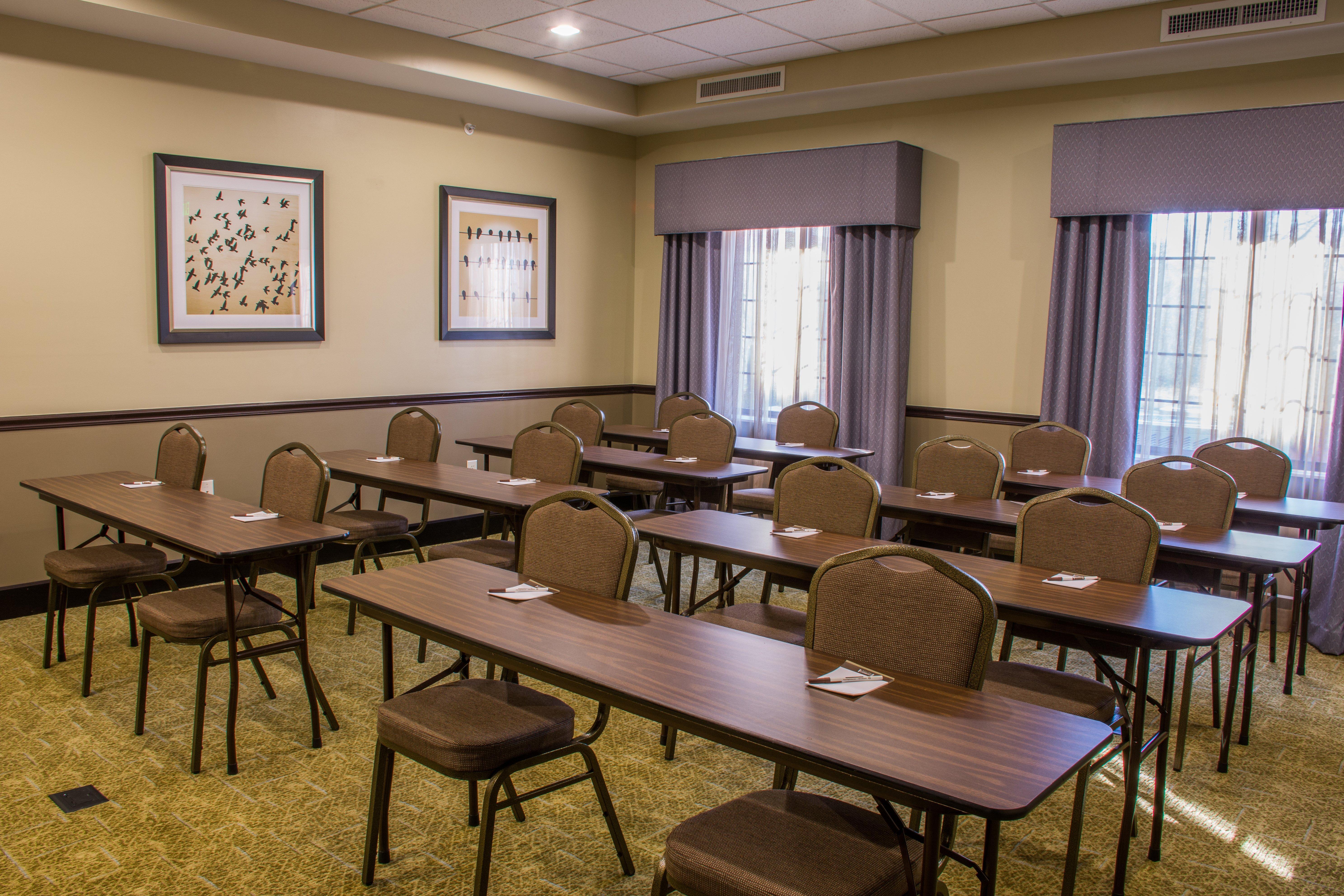 Staybridge Suites Schererville By Ihg Exterior photo
