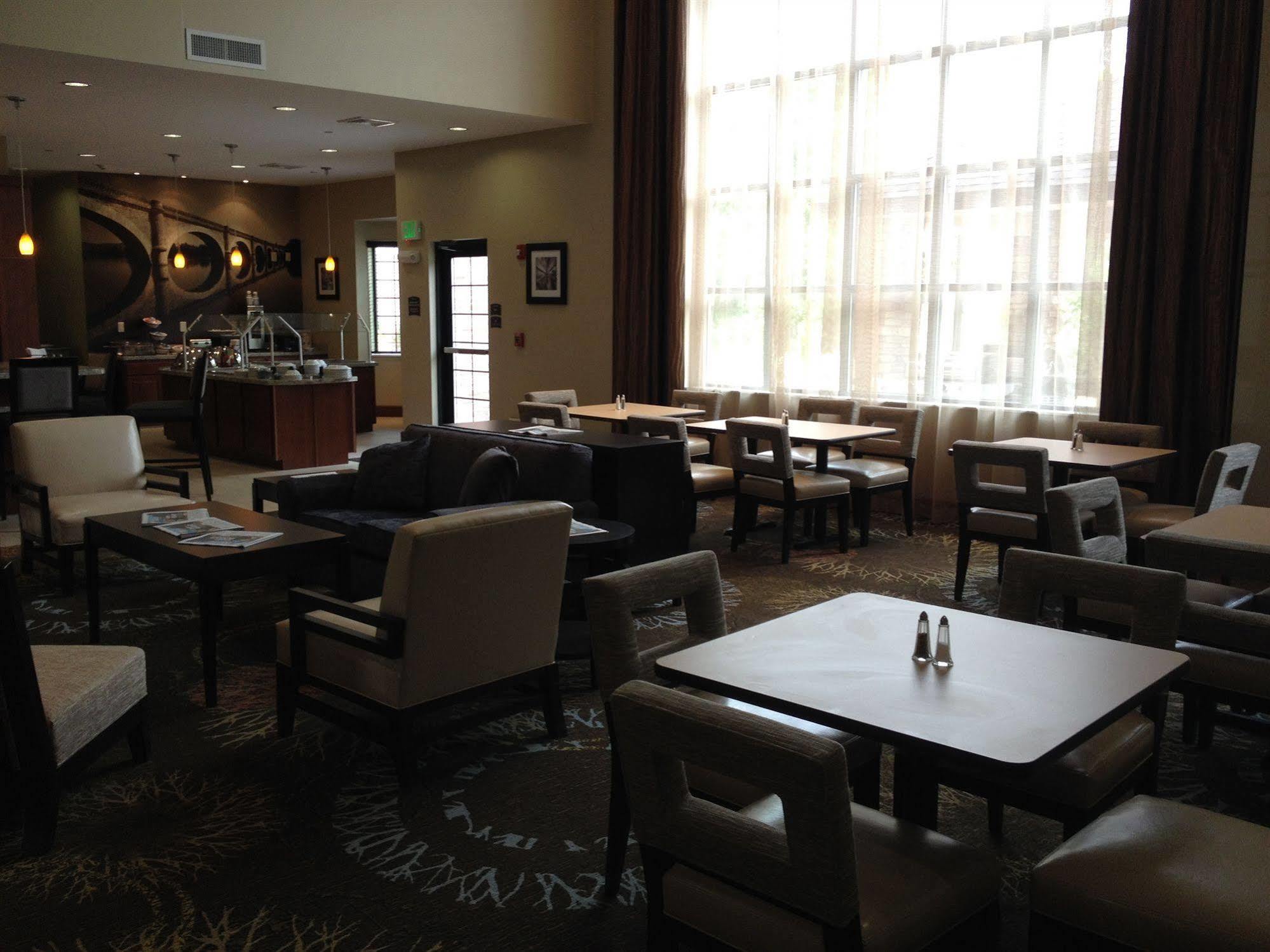 Staybridge Suites Schererville By Ihg Exterior photo